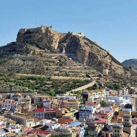Beautiful Apartment In Calle Mayor Alicante Bagian luar foto