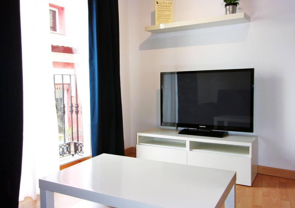 Beautiful Apartment In Calle Mayor Alicante Bagian luar foto