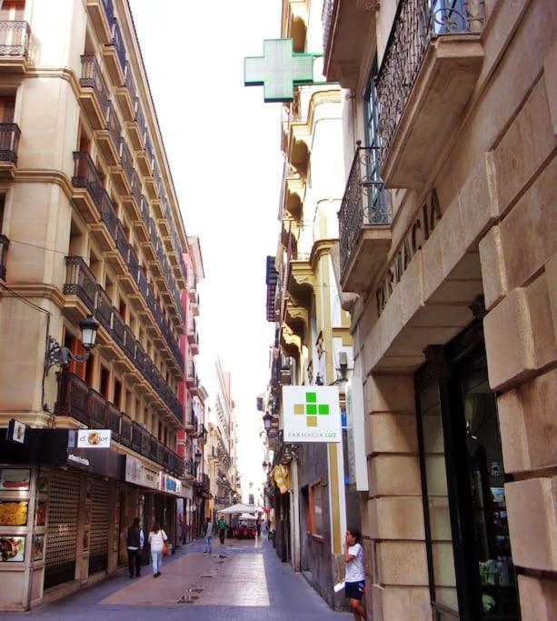 Beautiful Apartment In Calle Mayor Alicante Bagian luar foto